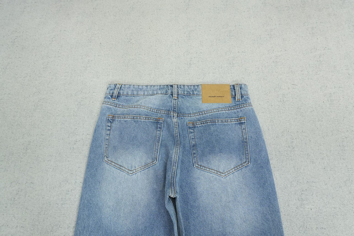 A - JEANS