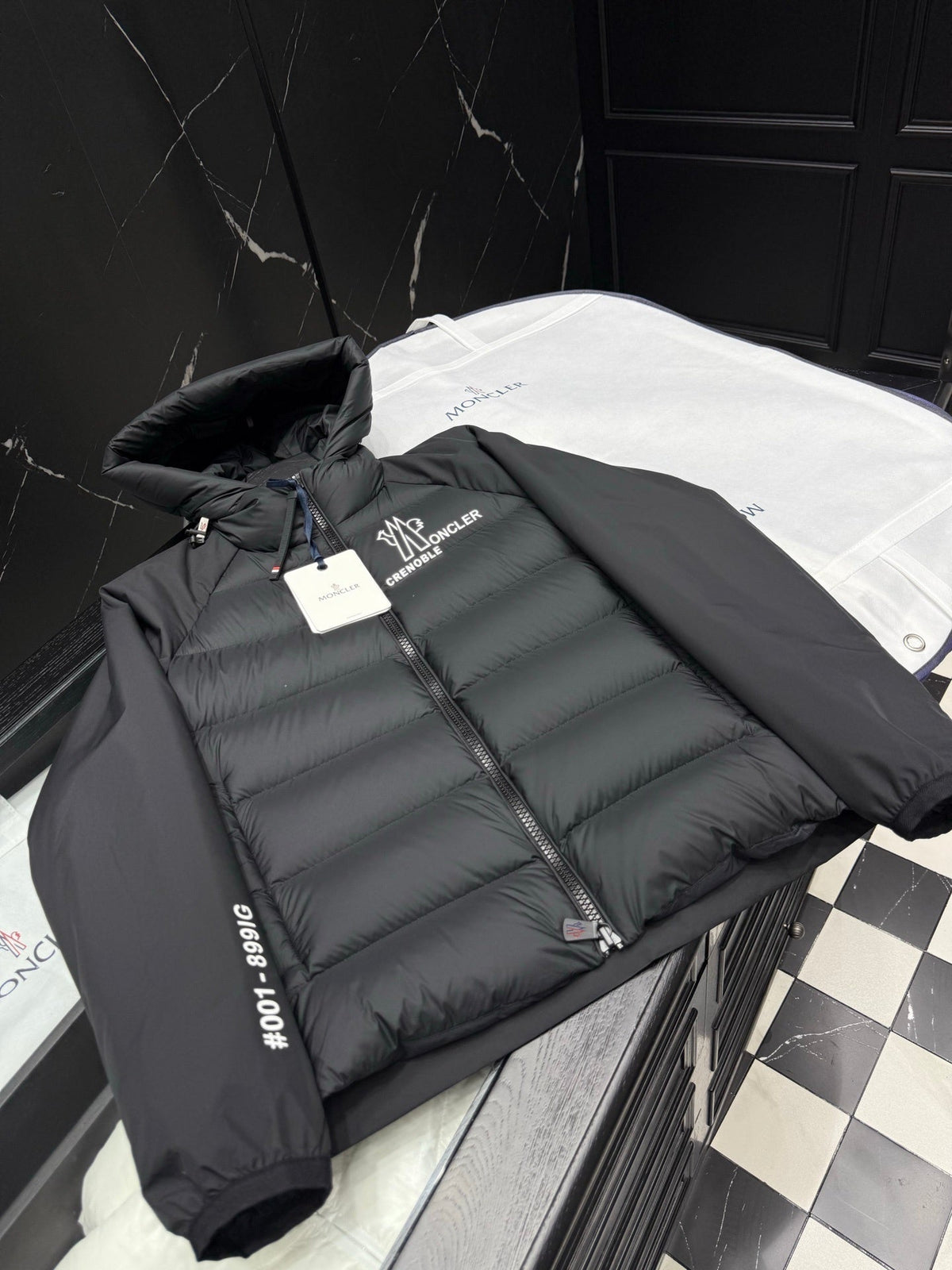 G - CARDIGAN