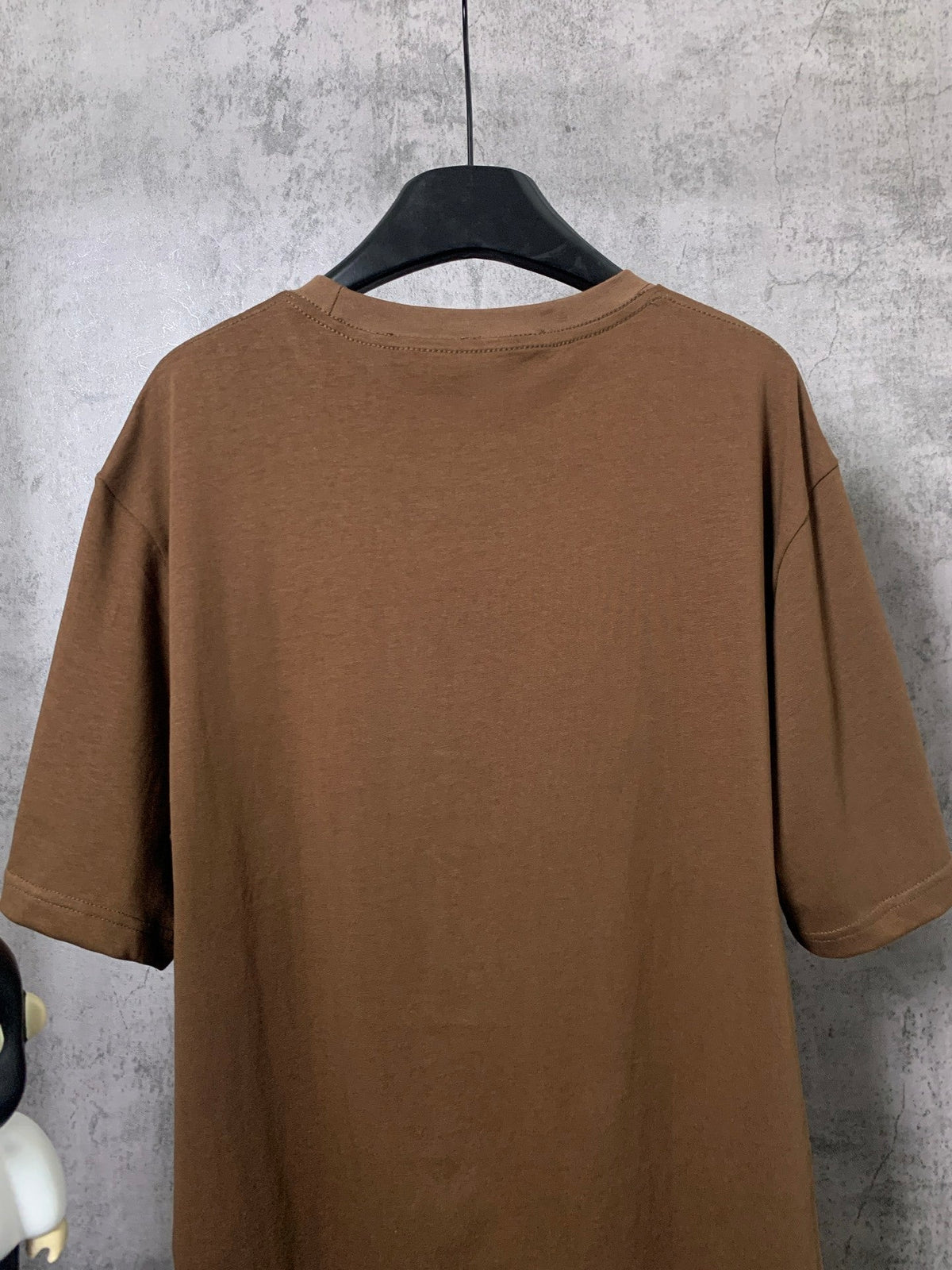 L - TSHIRT