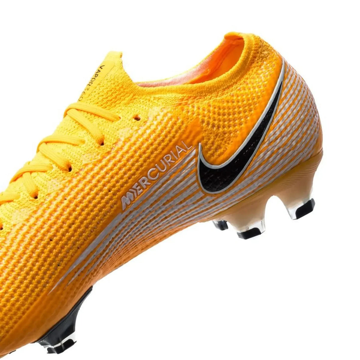 M - FUSSBALLSCHUHE