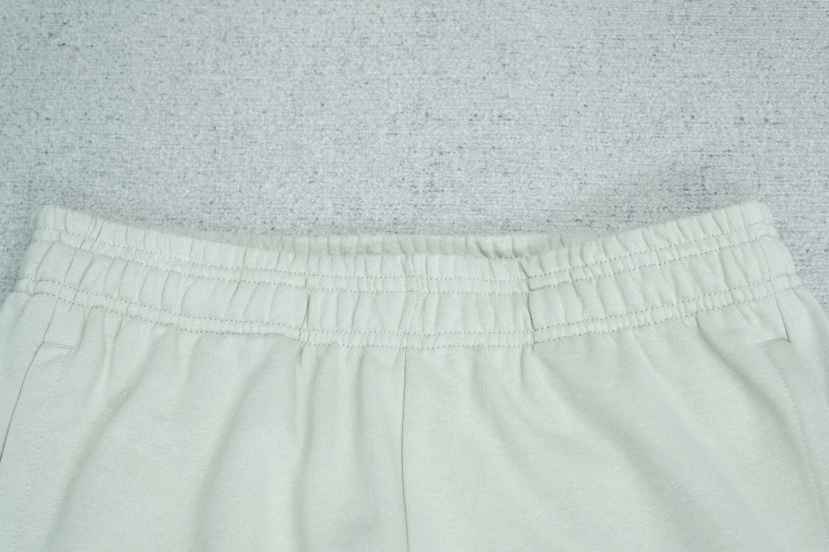 C - SWEATPANTS