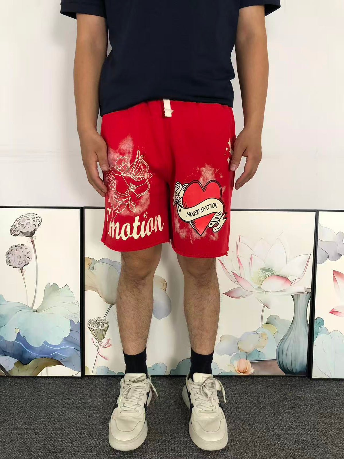 M - SHORTS