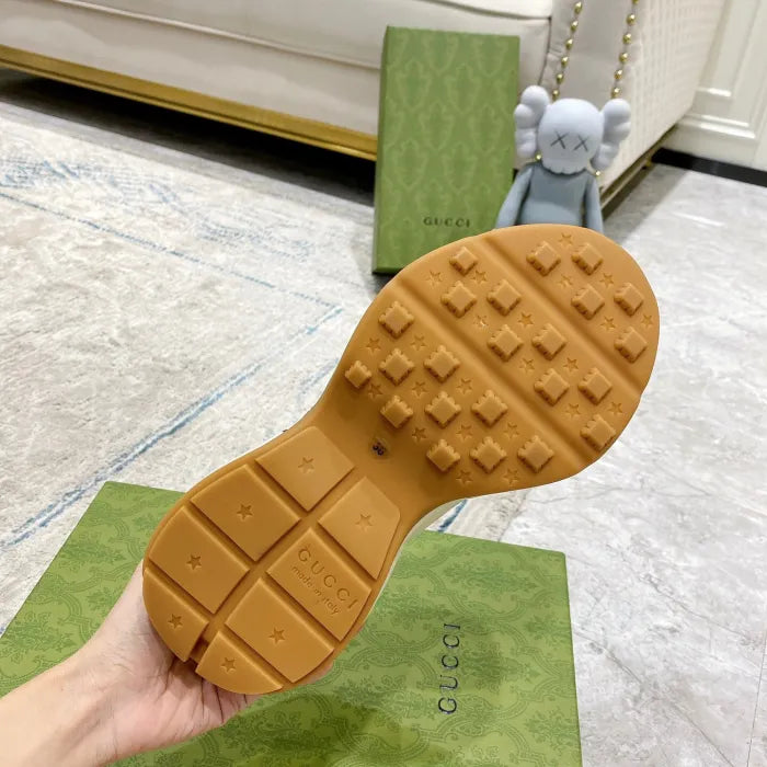 GG - SNEAKERS