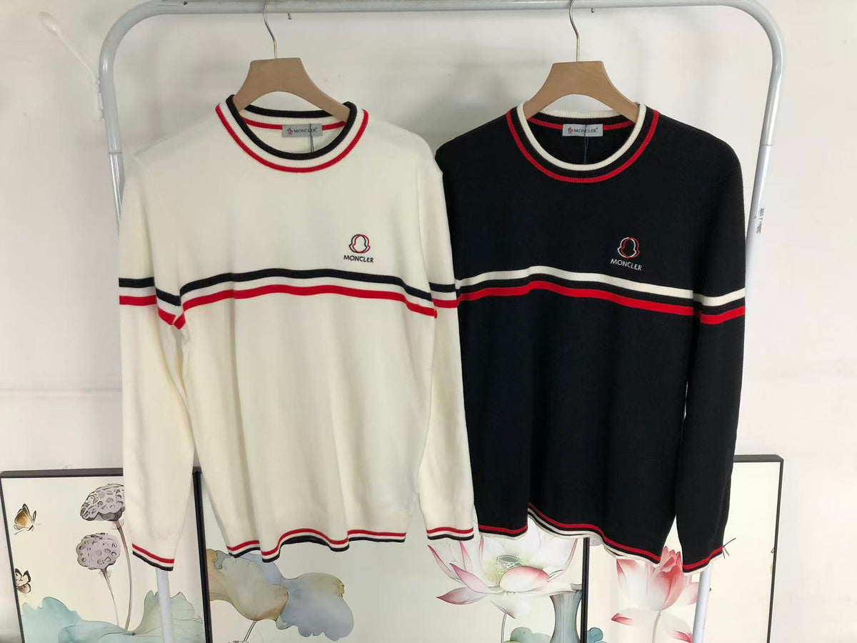 M - SWEATER