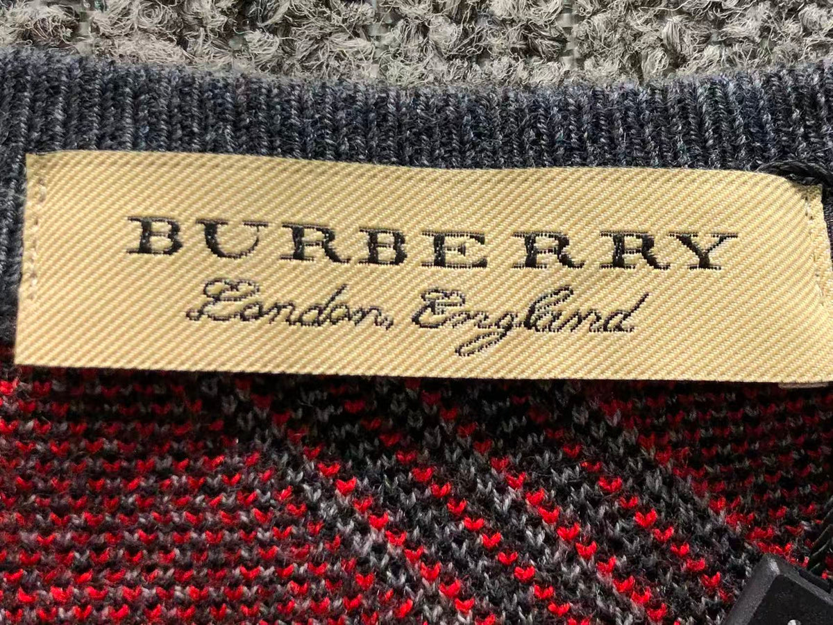 B - SWEATER