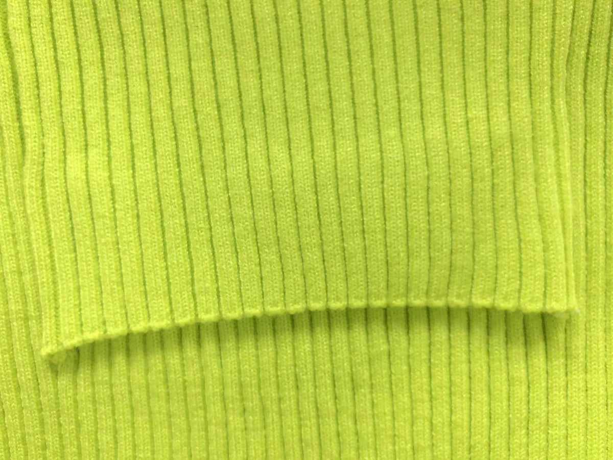 V - SWEATER