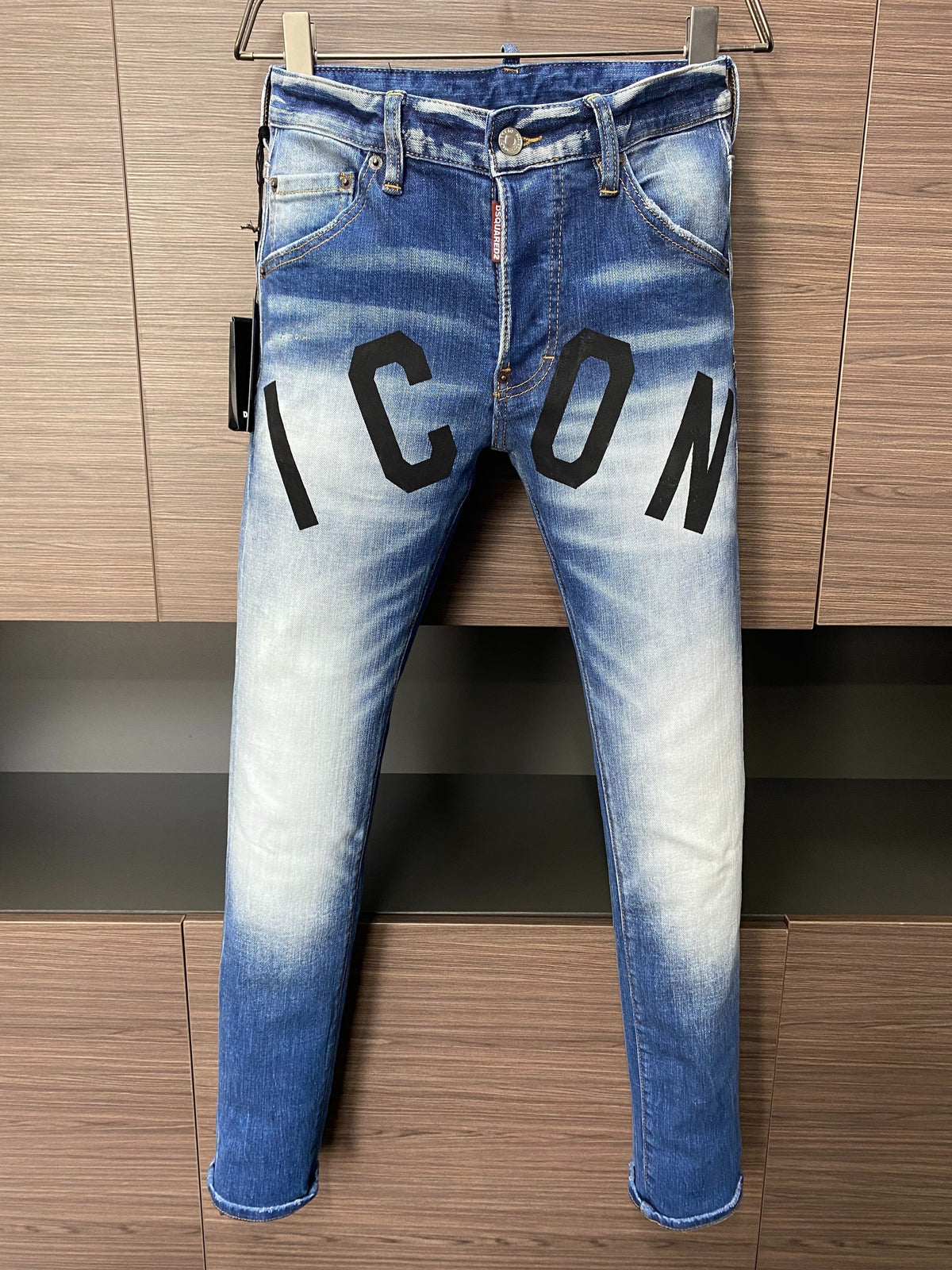 D - JEANS