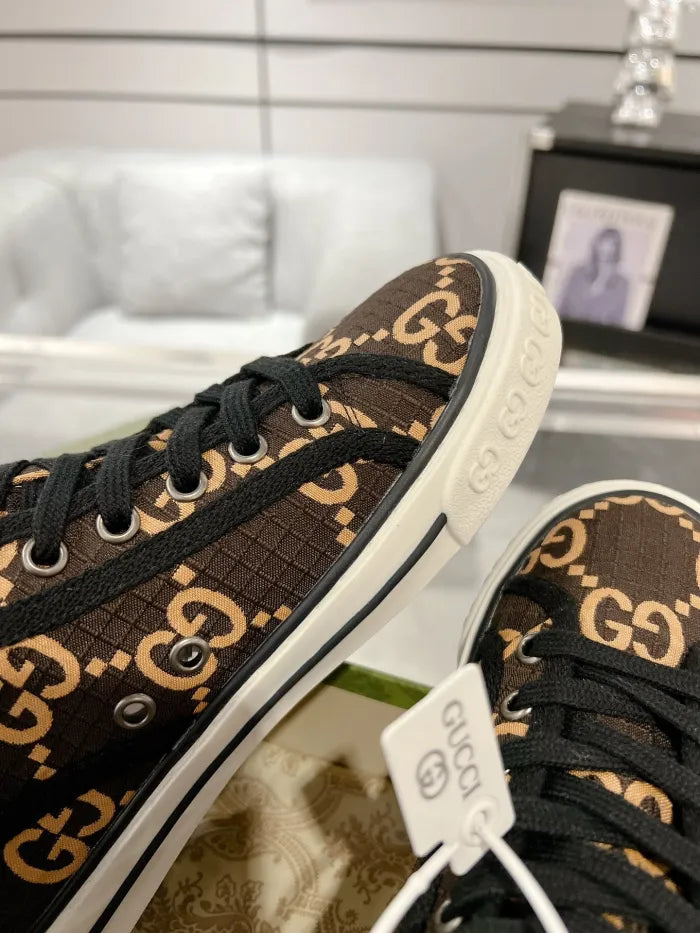GG - SNEAKERS