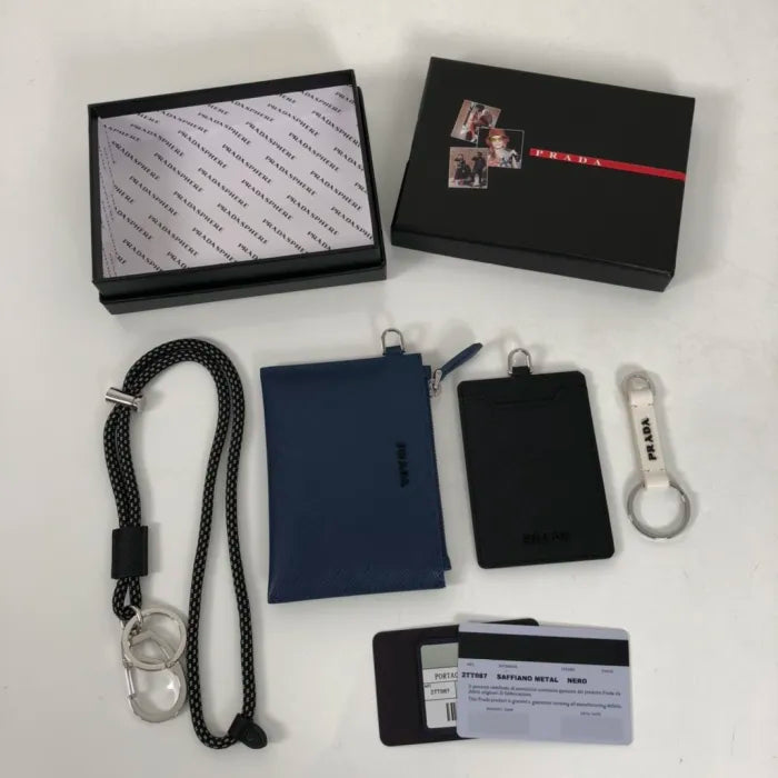 P - CARD HOLDER