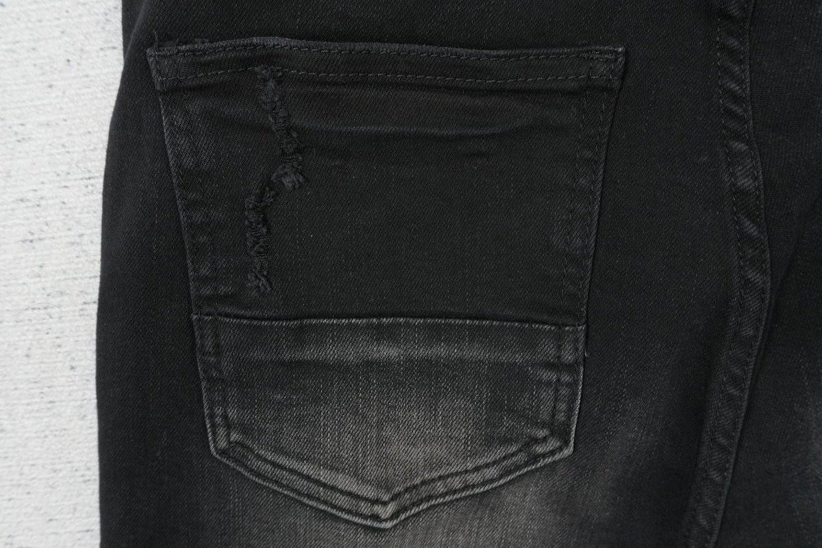 A - JEANS