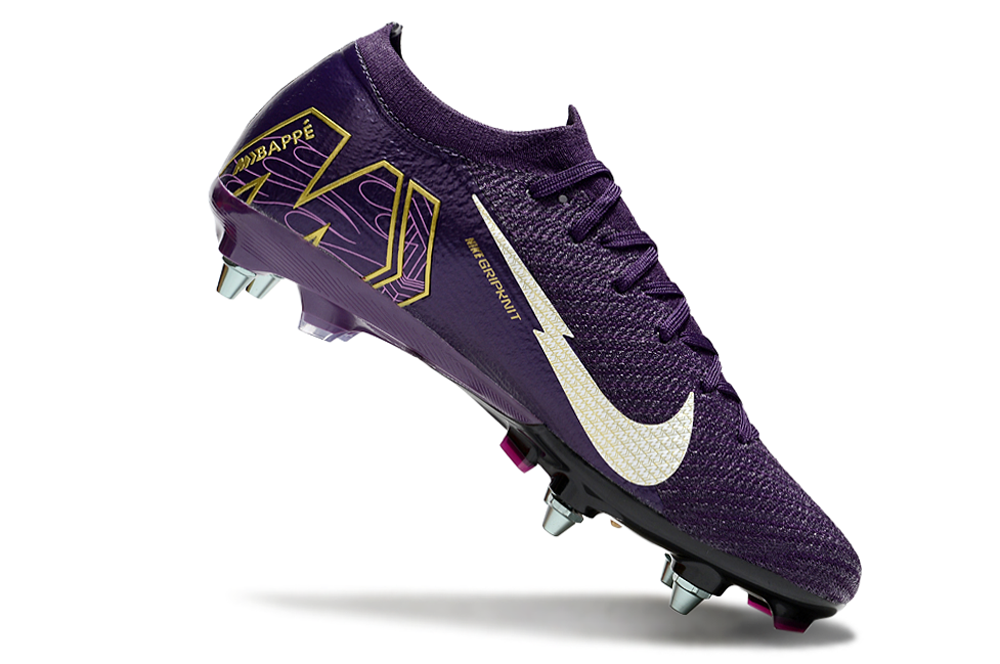 M - FUSSBALLSCHUHE
