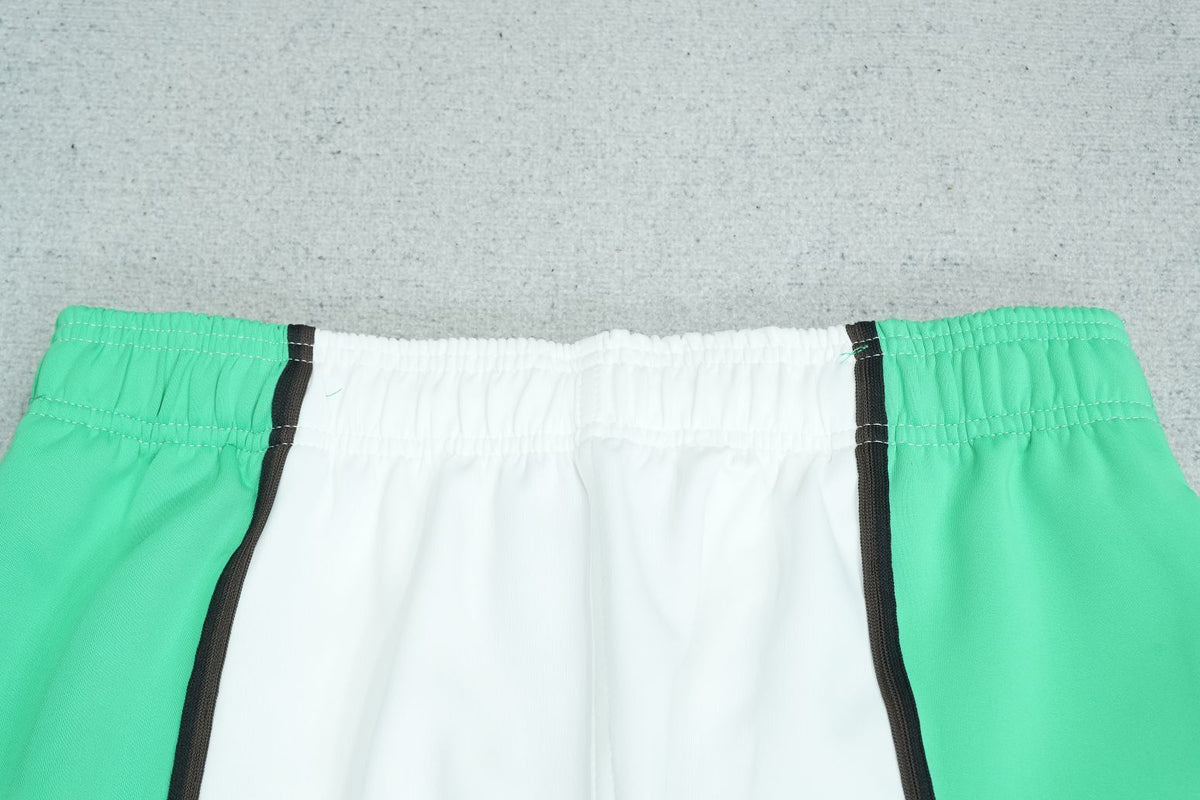 D - SWEATPANTS