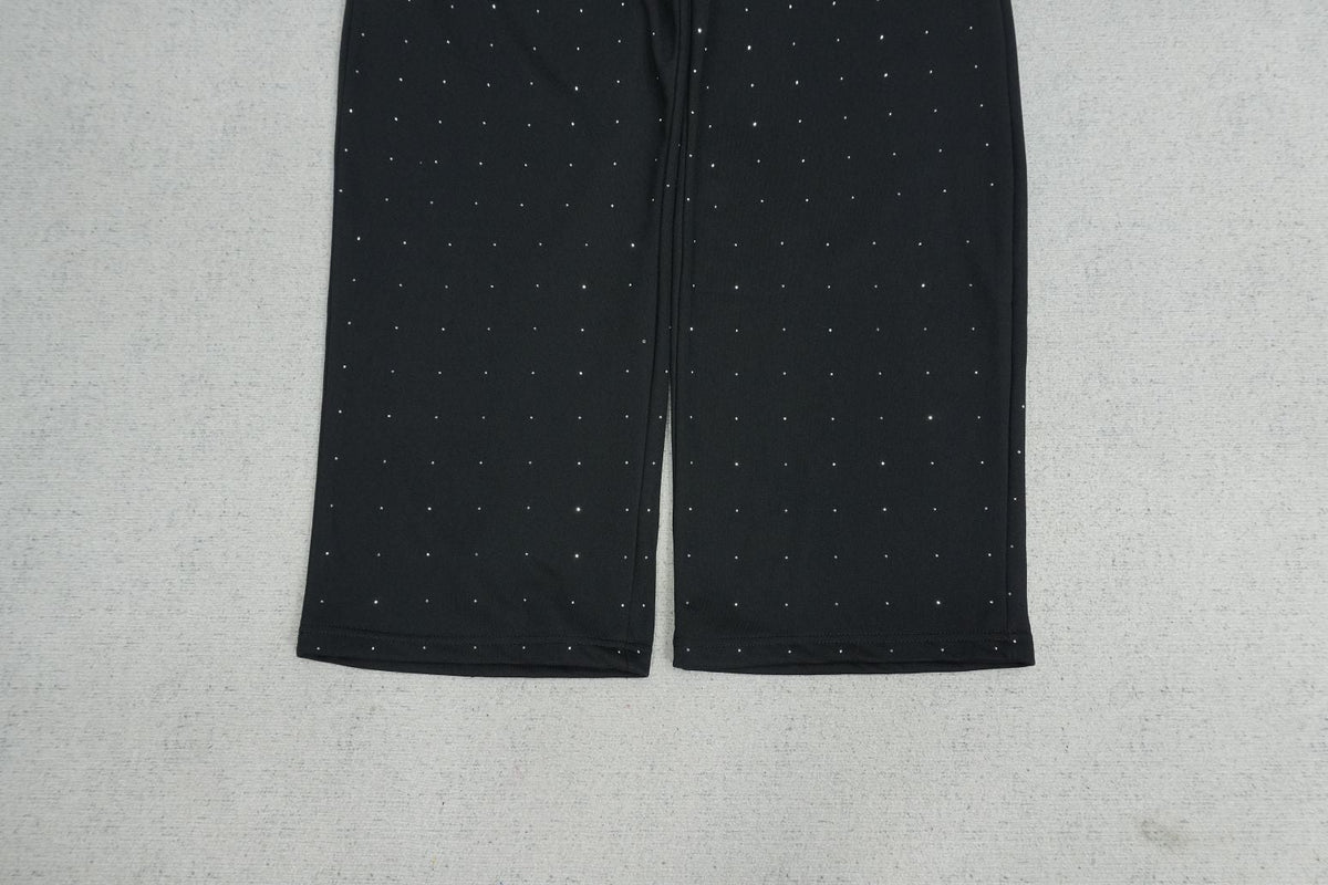 S - SWEATPANTS