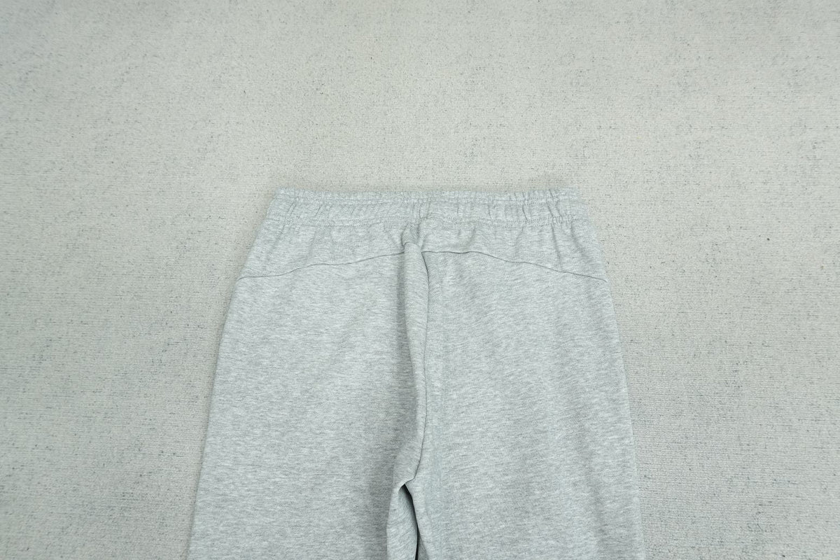 C - SWEATPANTS