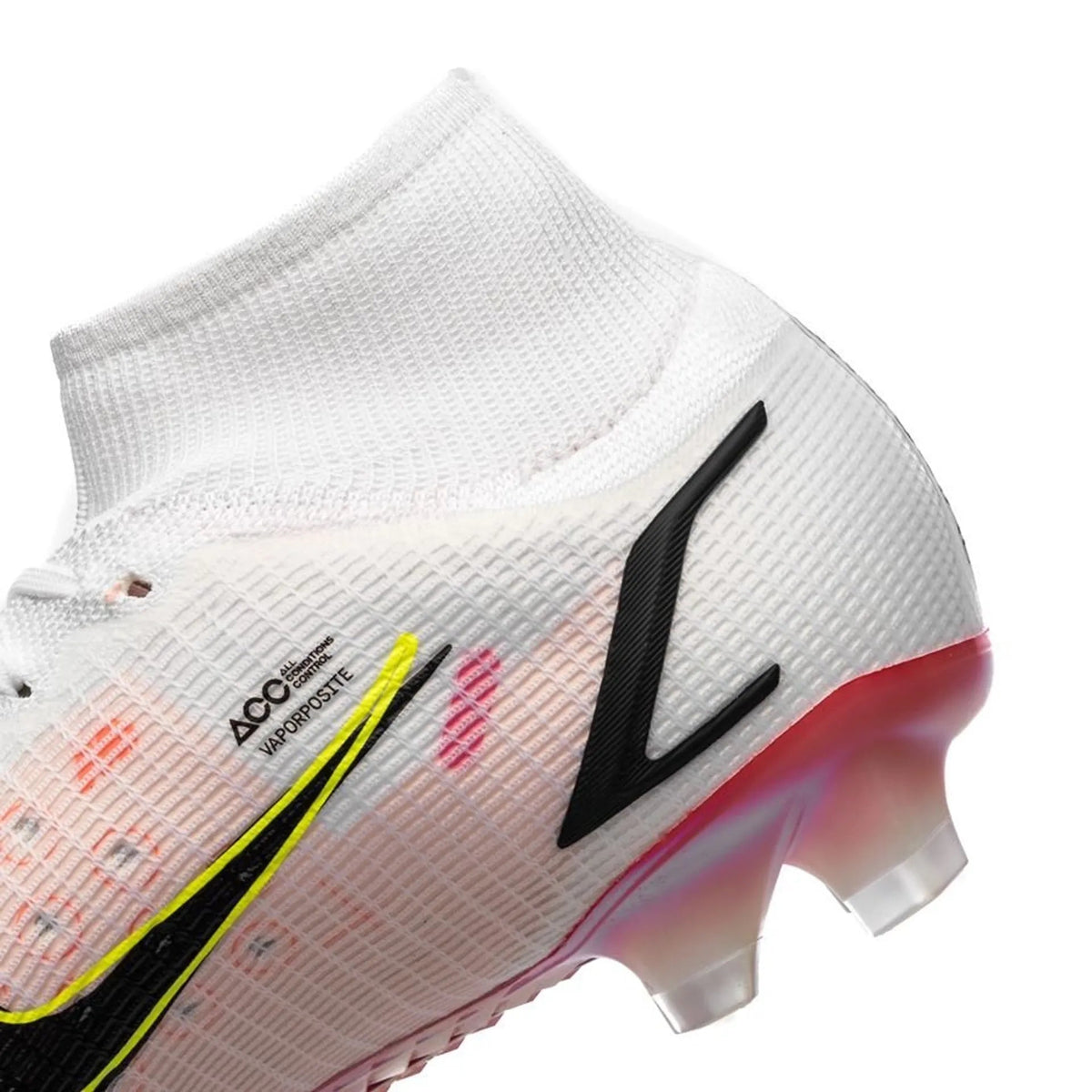 M - FUSSBALLSCHUHE