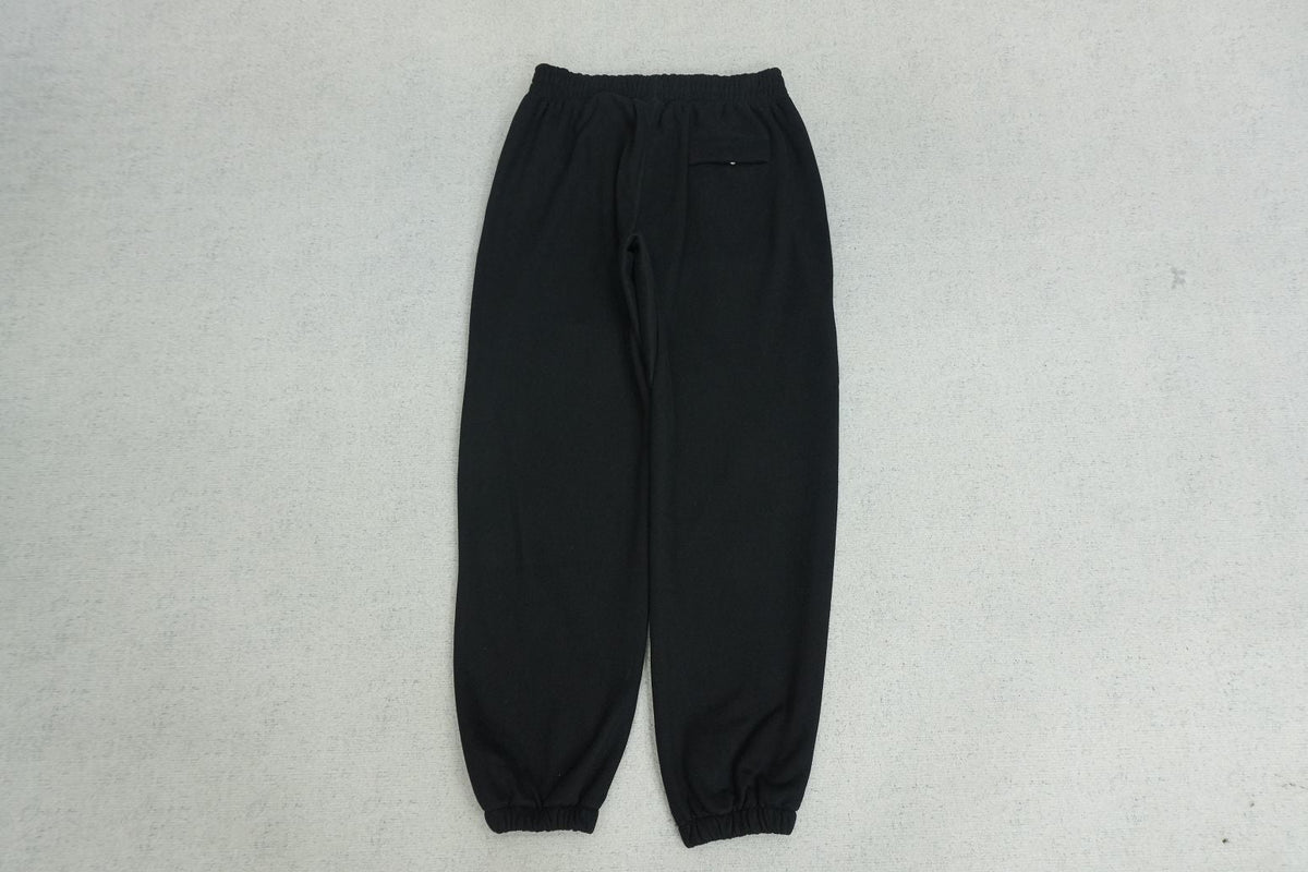 C - SWEATPANTS