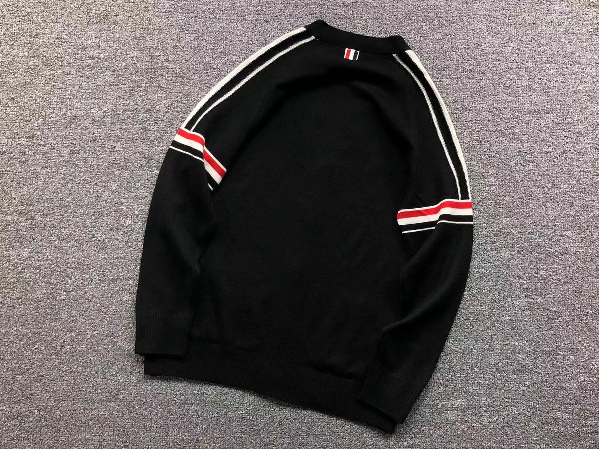 T - SWEATER