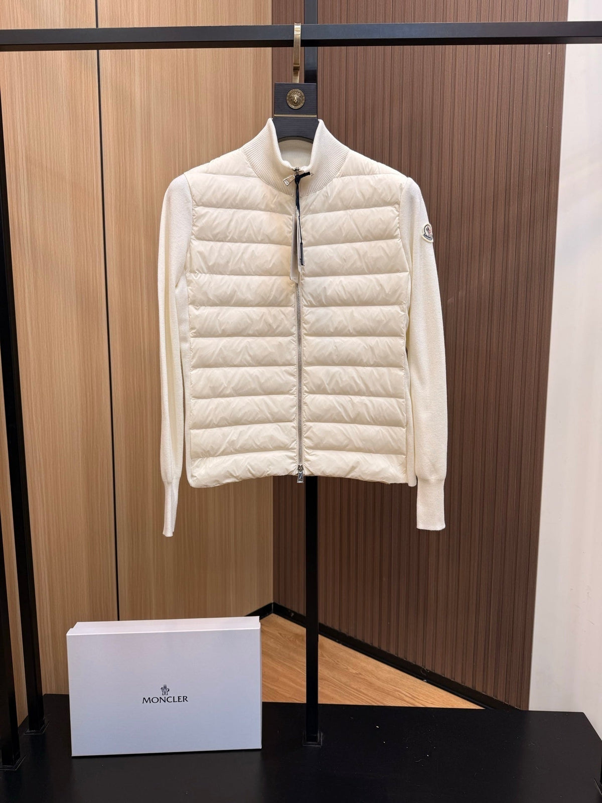 P - CARDIGAN