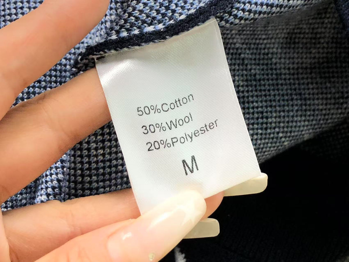 L - SWEATER