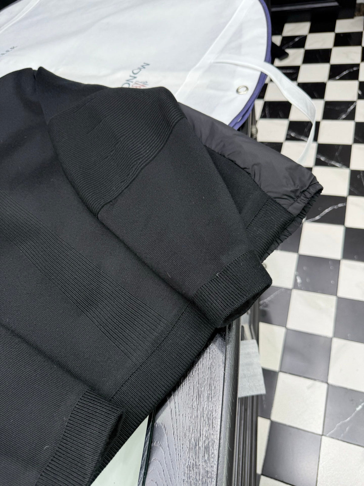 P - CARDIGAN
