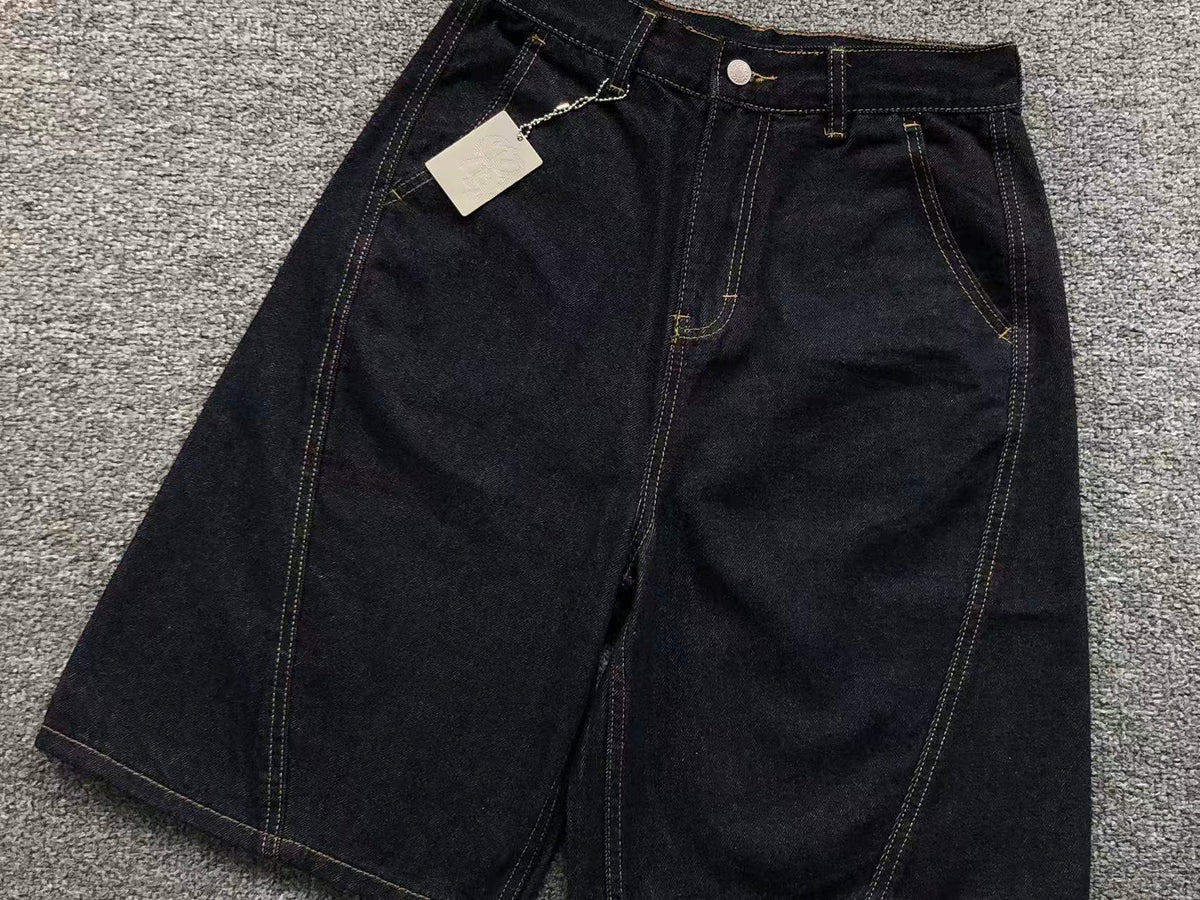M - SHORTS