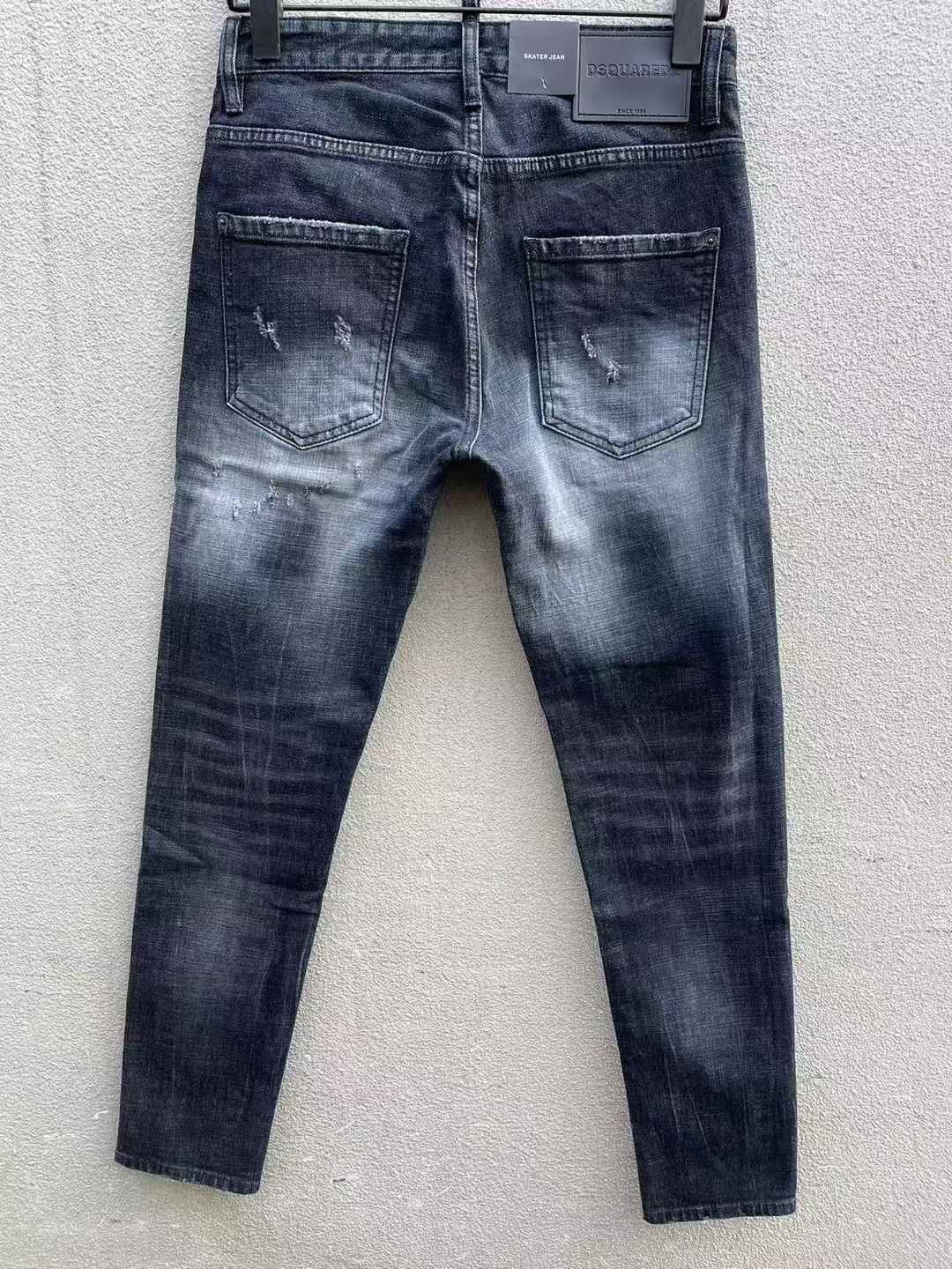 D - JEANS