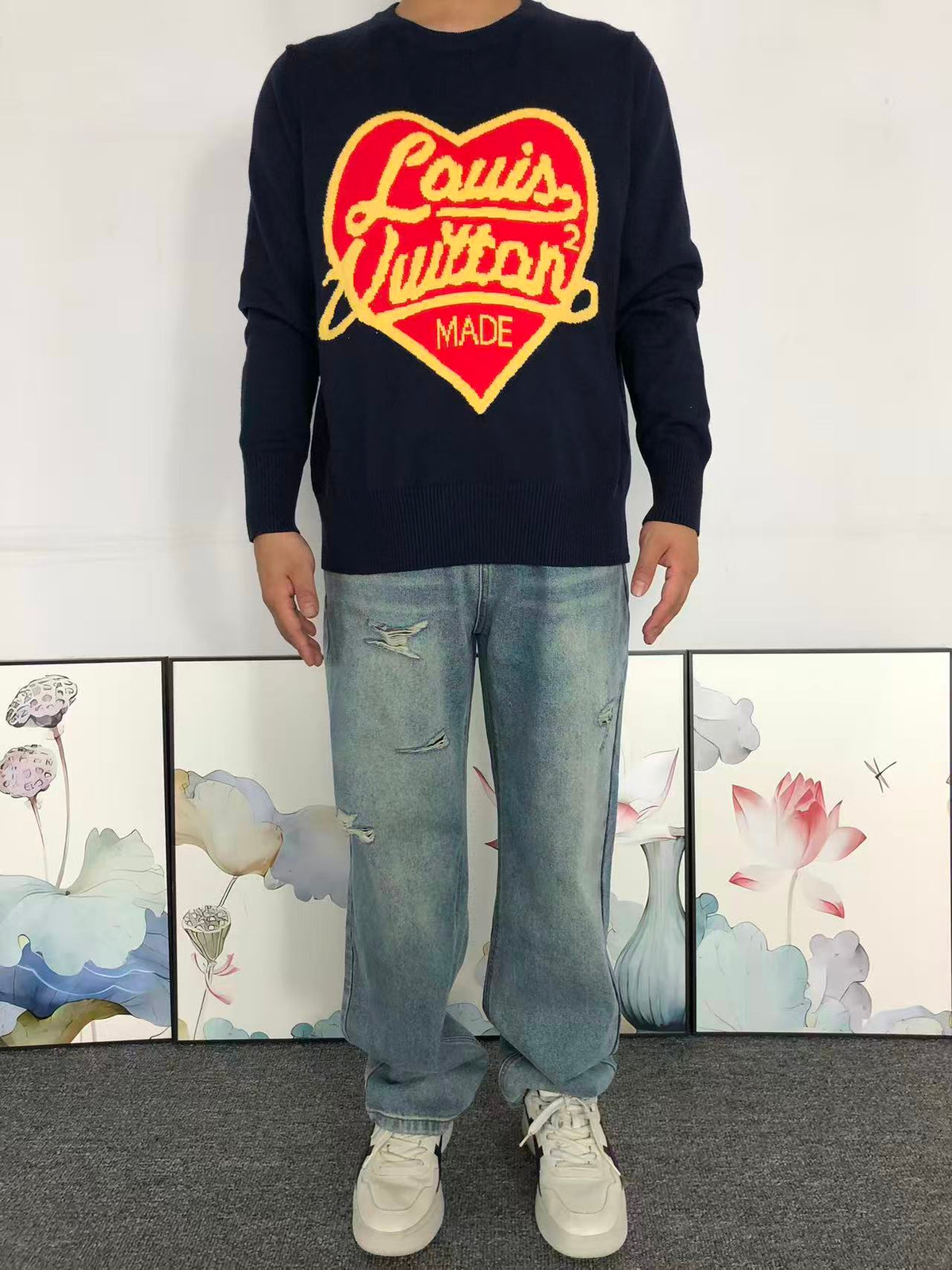 L - SWEATER