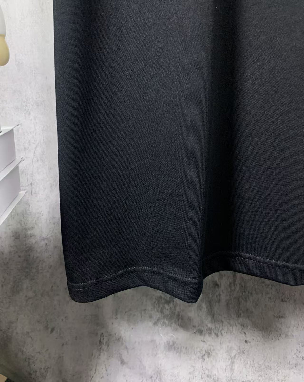 L - TSHIRT