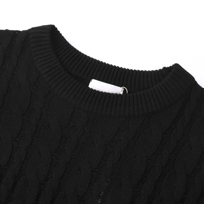 D - SWEATER