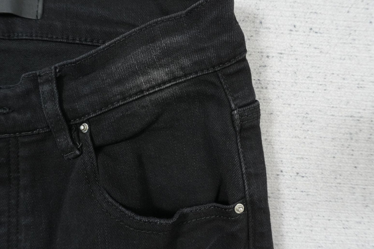 A - JEANS