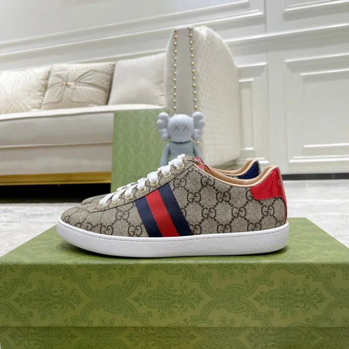 GG - SNEAKERS