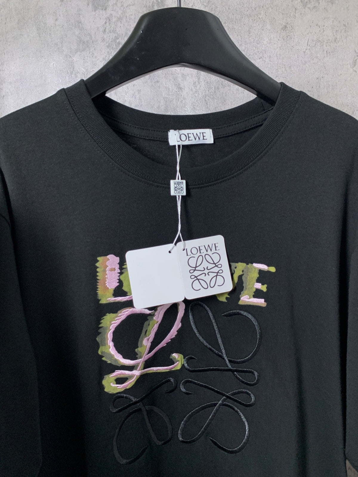 L - TSHIRT