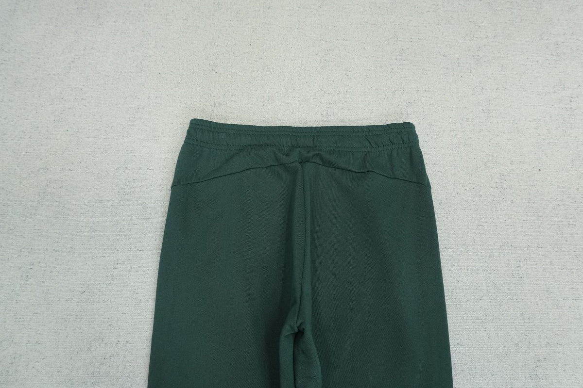C - SWEATPANTS