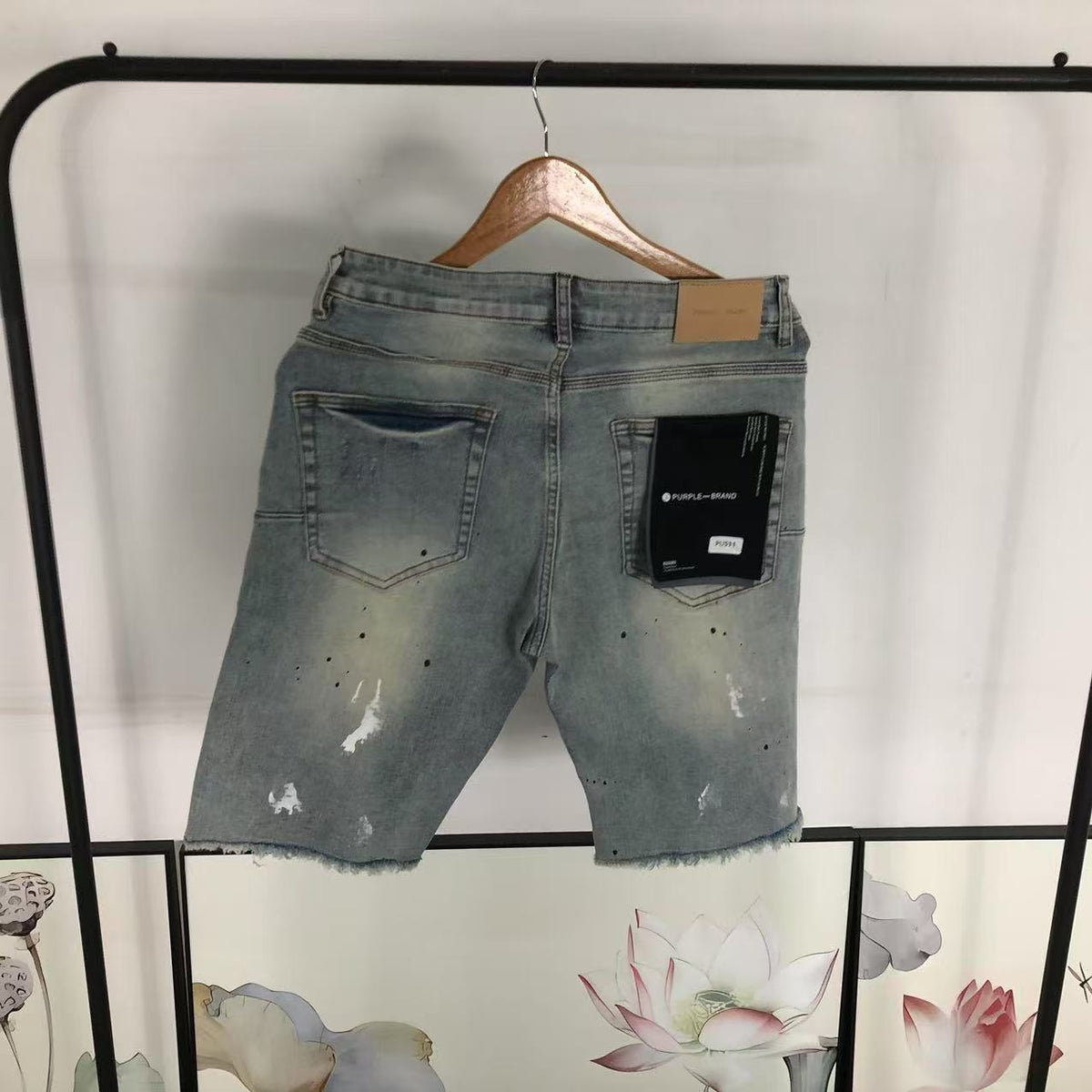 P - SHORTS