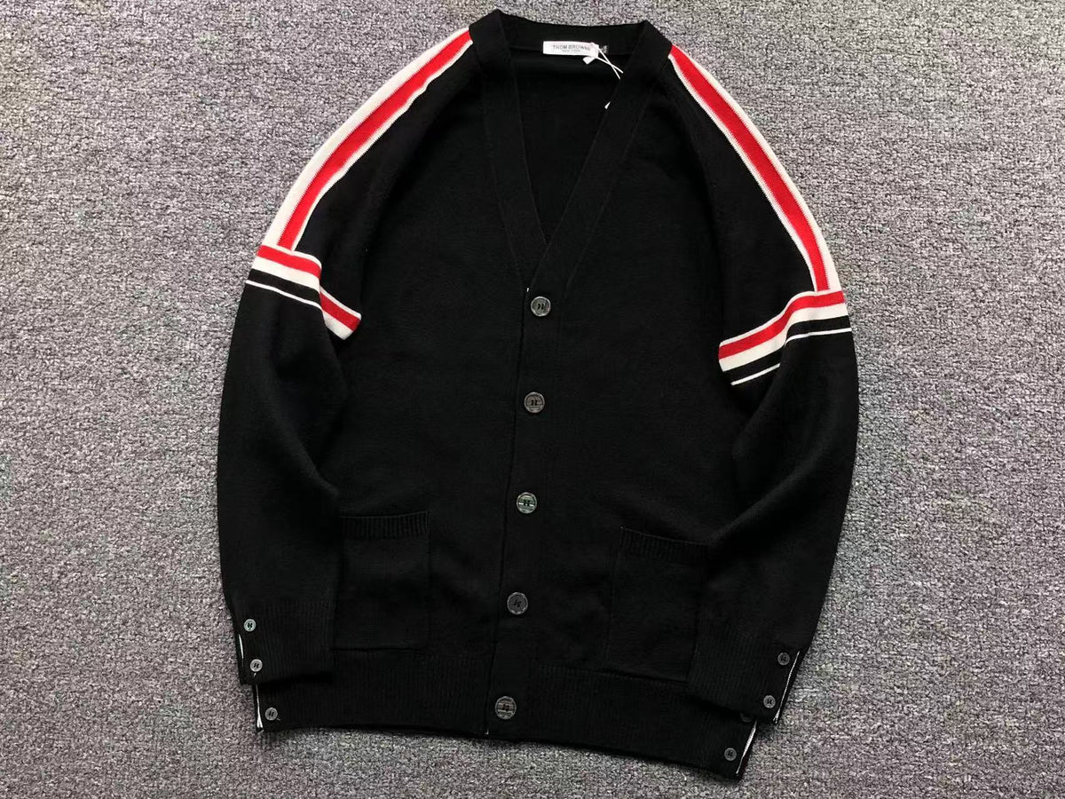 T - SWEATER