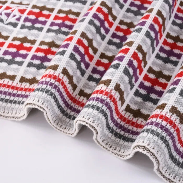 D - SWEATER