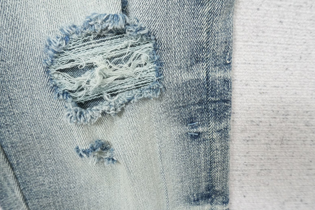A - JEANS