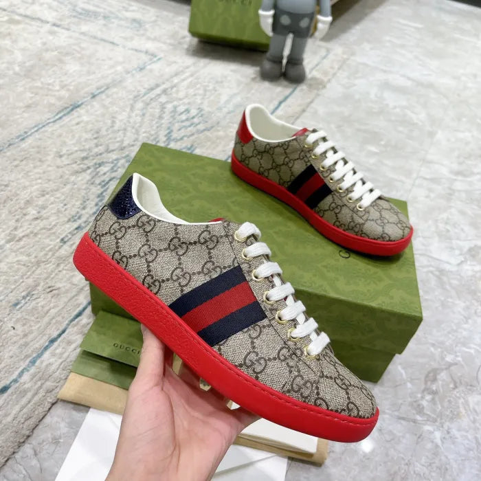 GG - SNEAKERS