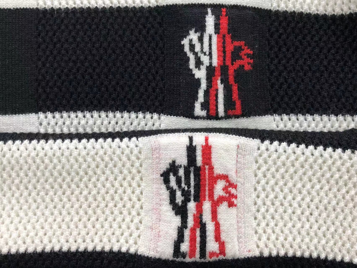 M - SWEATER