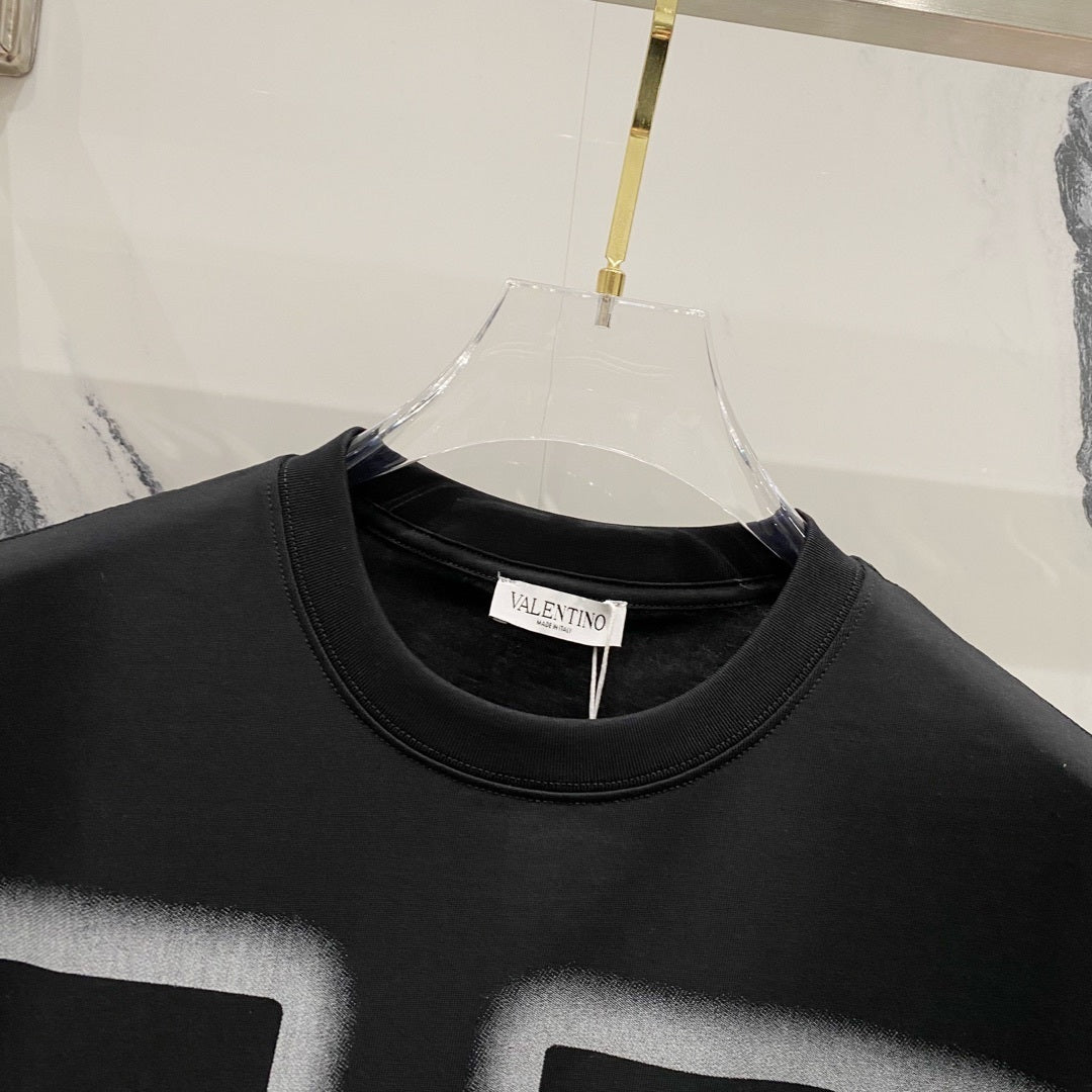 V - TSHIRT