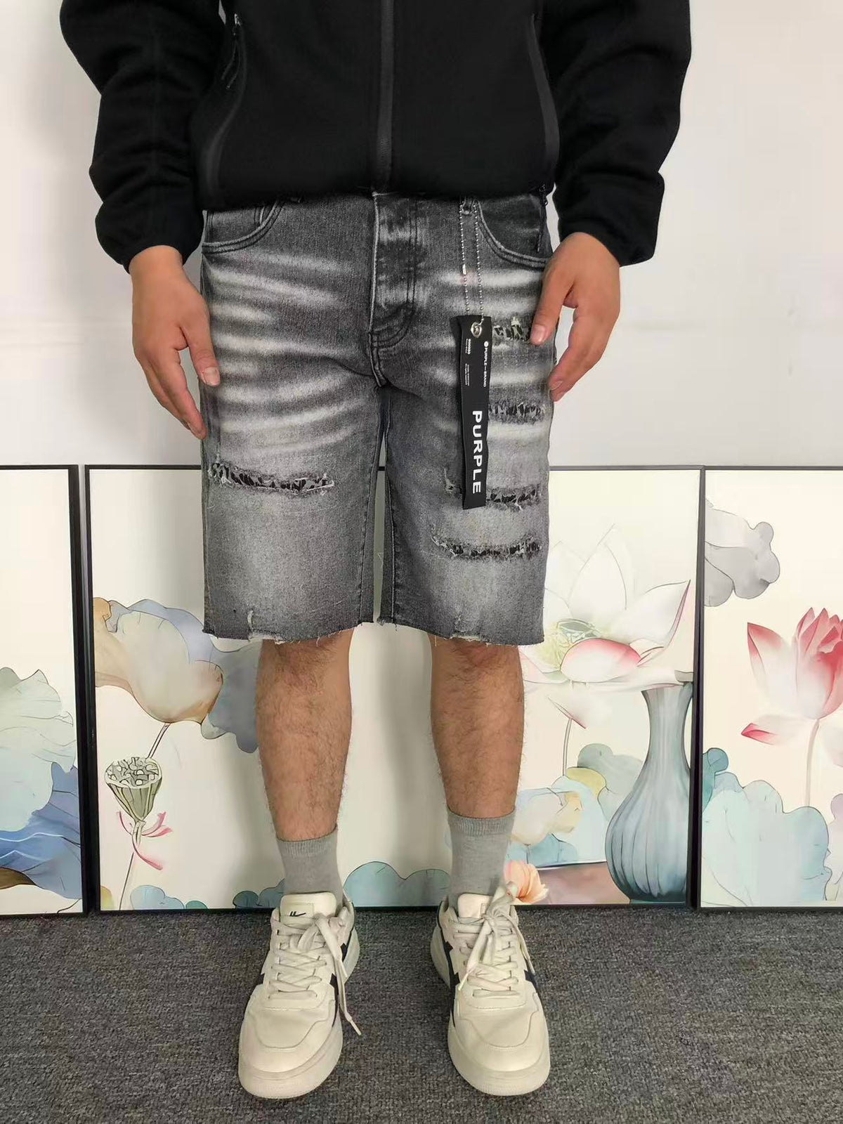 P - SHORTS