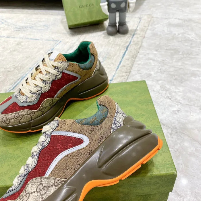 GG - SNEAKERS