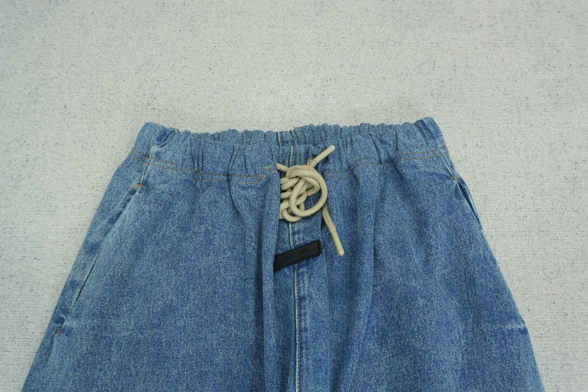 F - SWEATPANTS
