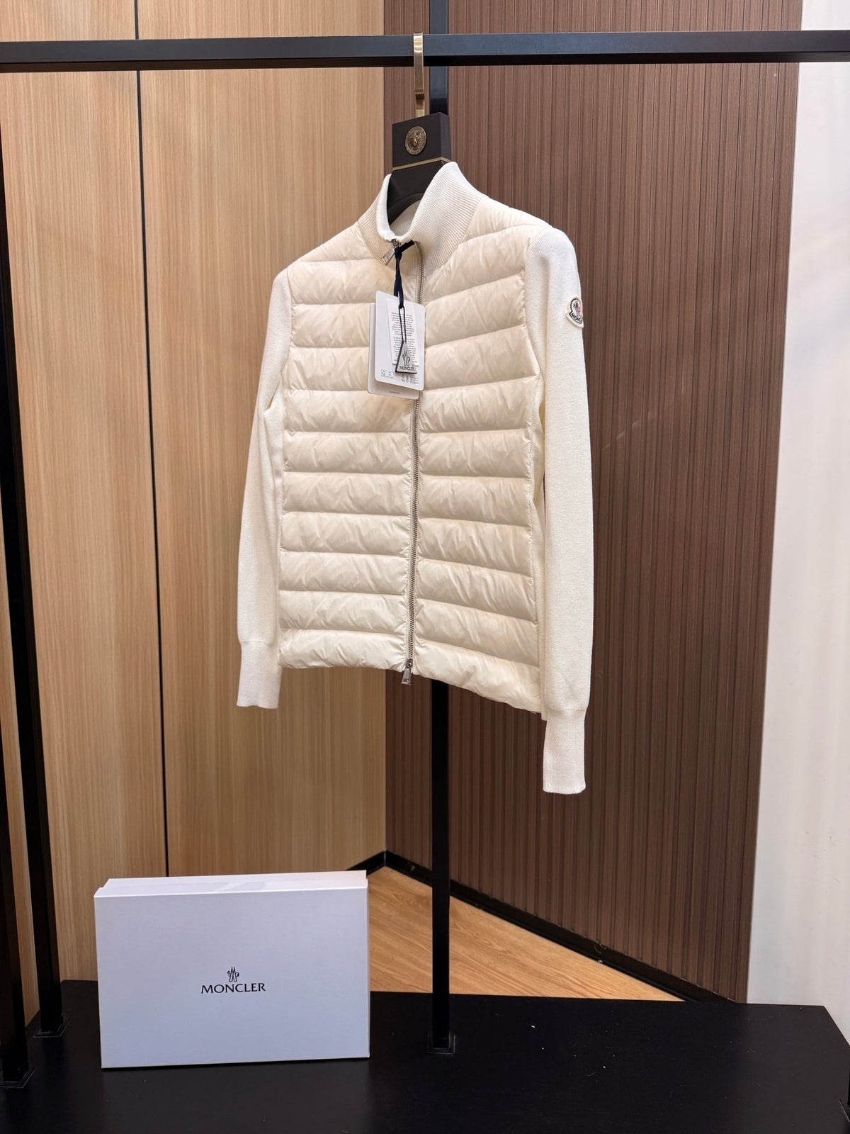 P - CARDIGAN