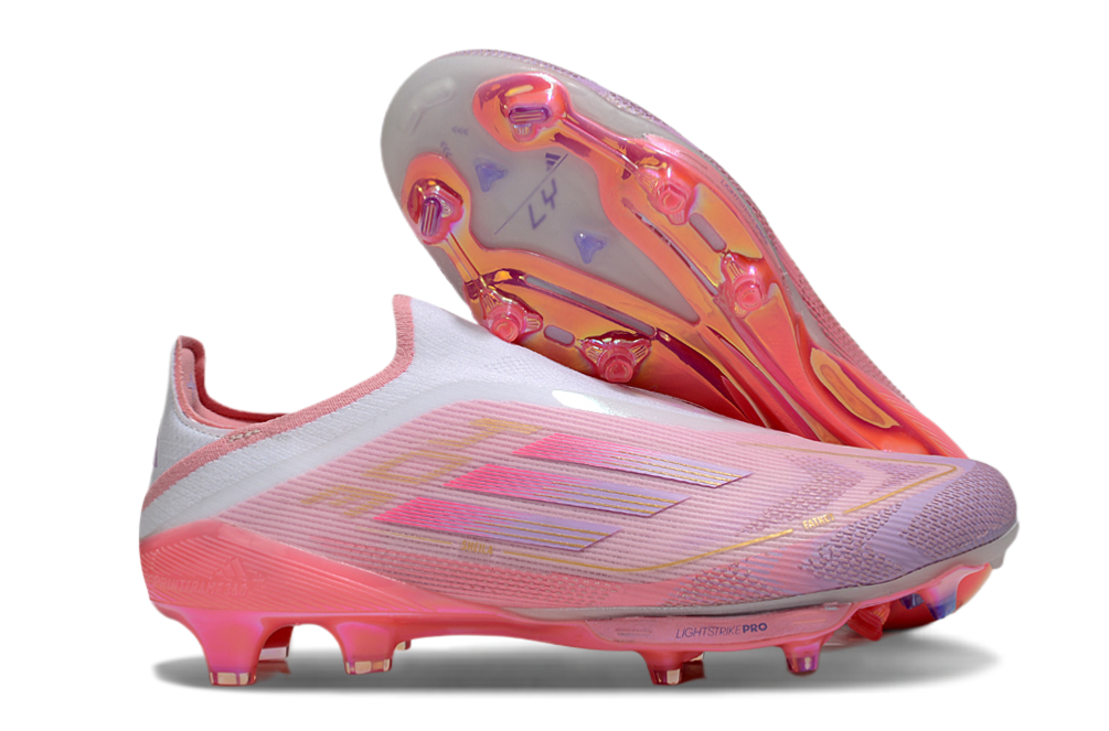 F - FUSSBALLSCHUHE