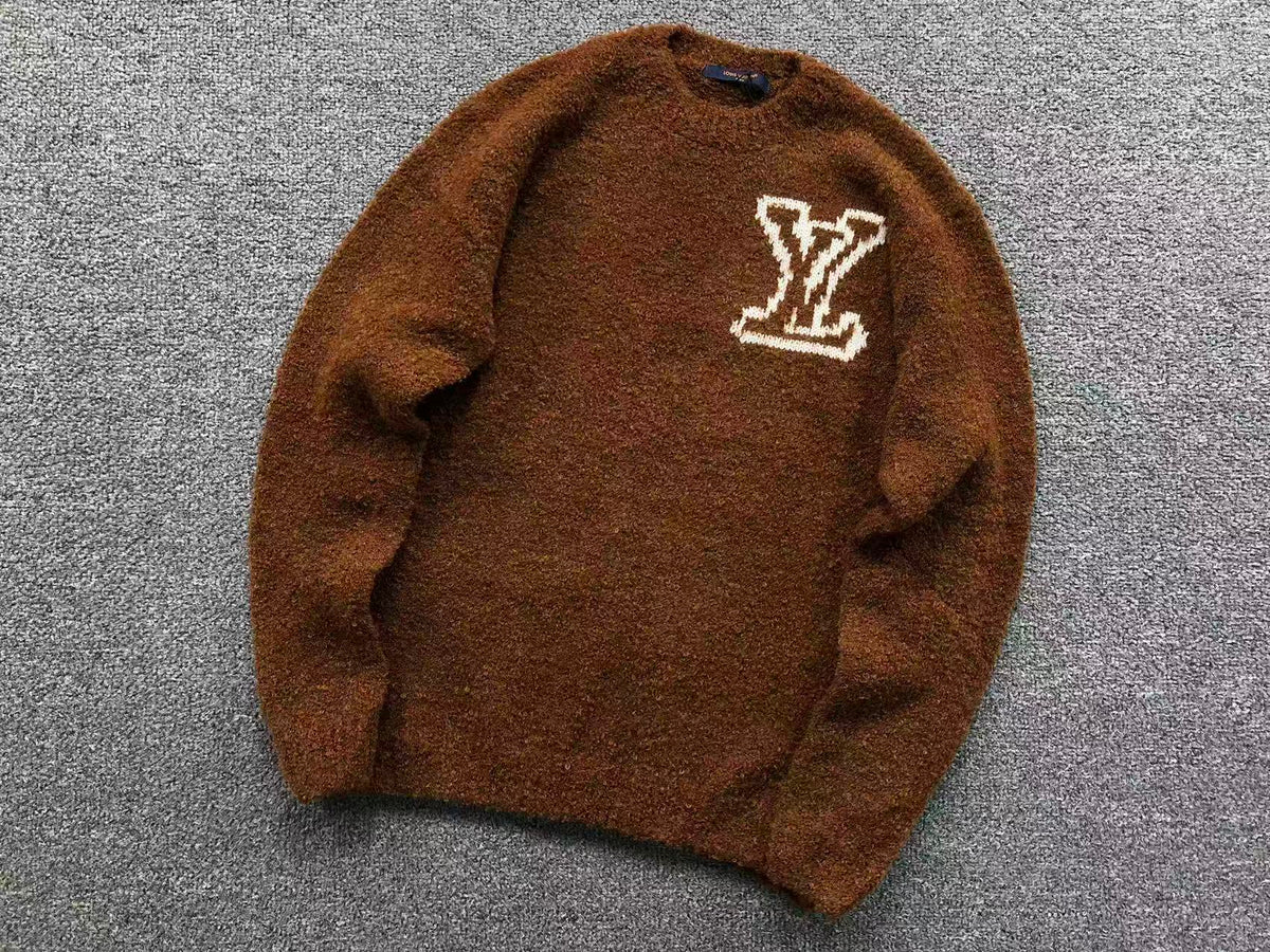 L - SWEATER