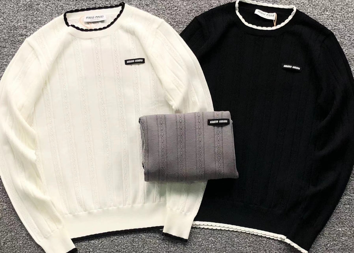M - SWEATER
