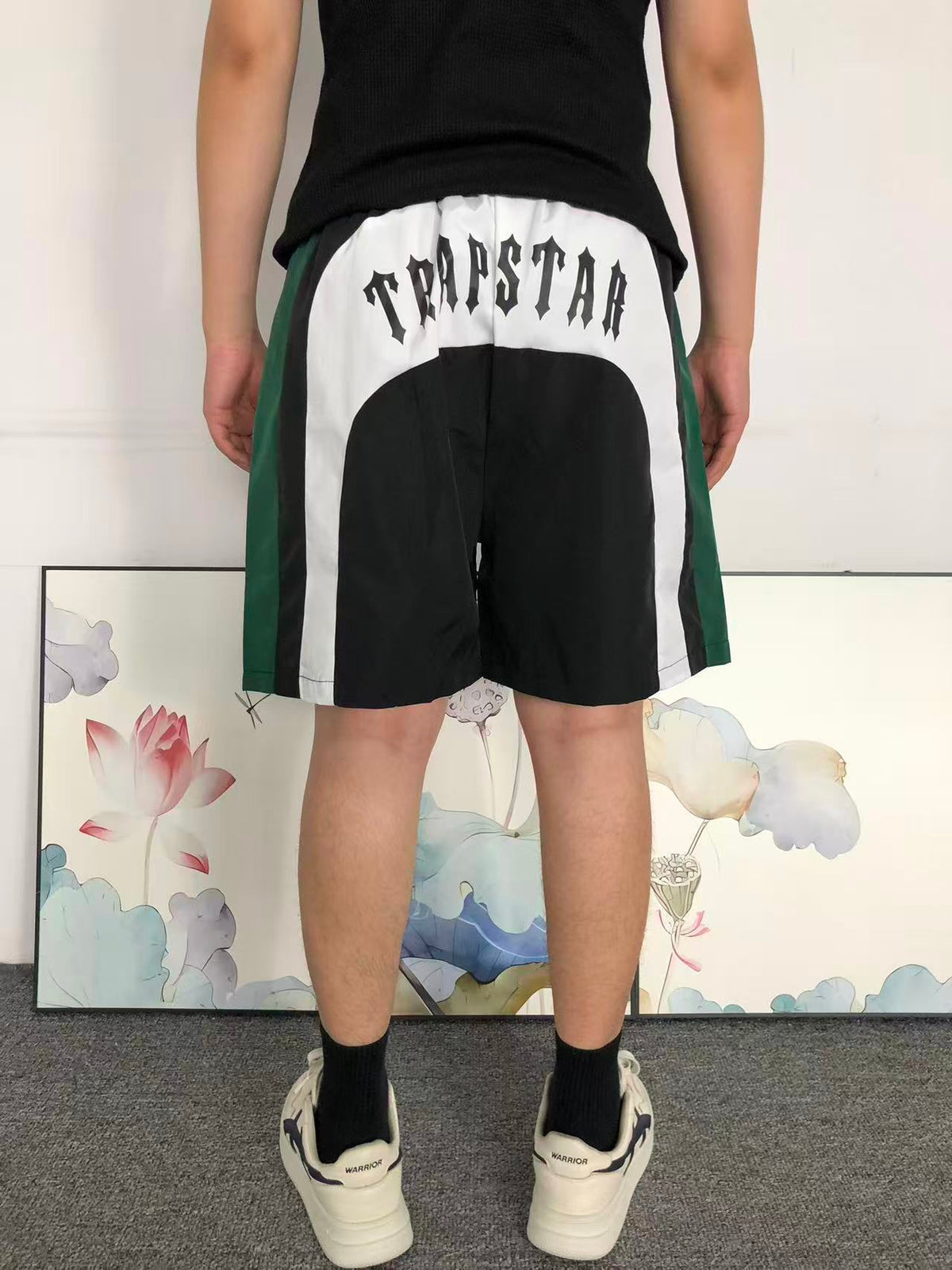 T - SHORTS
