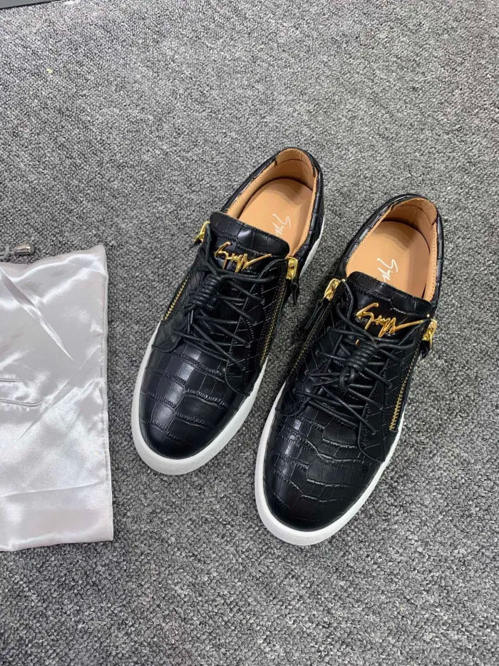 G - SNEAKERS