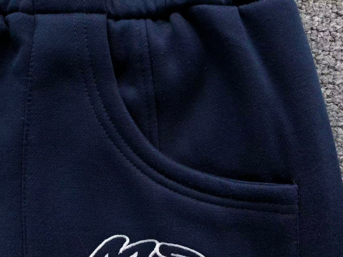 M - SHORTS